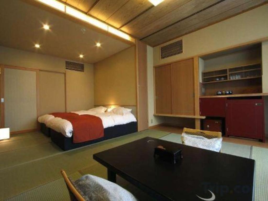 Tsukino Sumika Atami Juraku Hotel 외부 사진