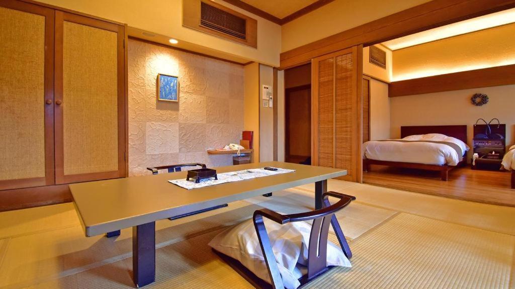 Tsukino Sumika Atami Juraku Hotel 외부 사진